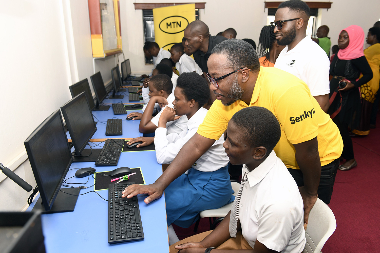 Kazo school gets UGX65m MTN computer lab