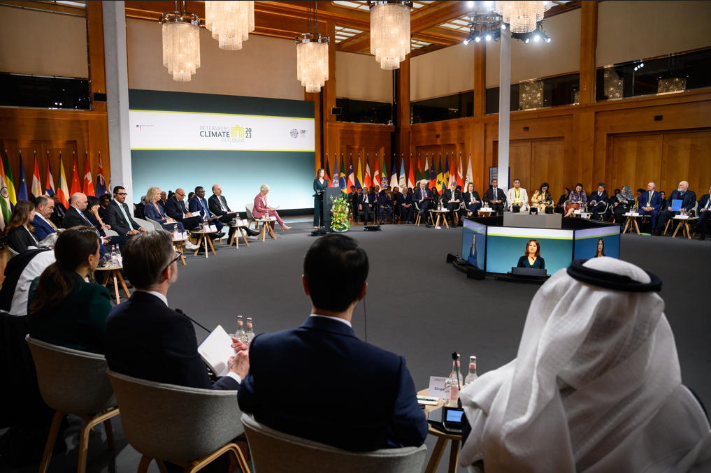 Dubai COP28 endorses new declaration, but with no crude oil exit plan