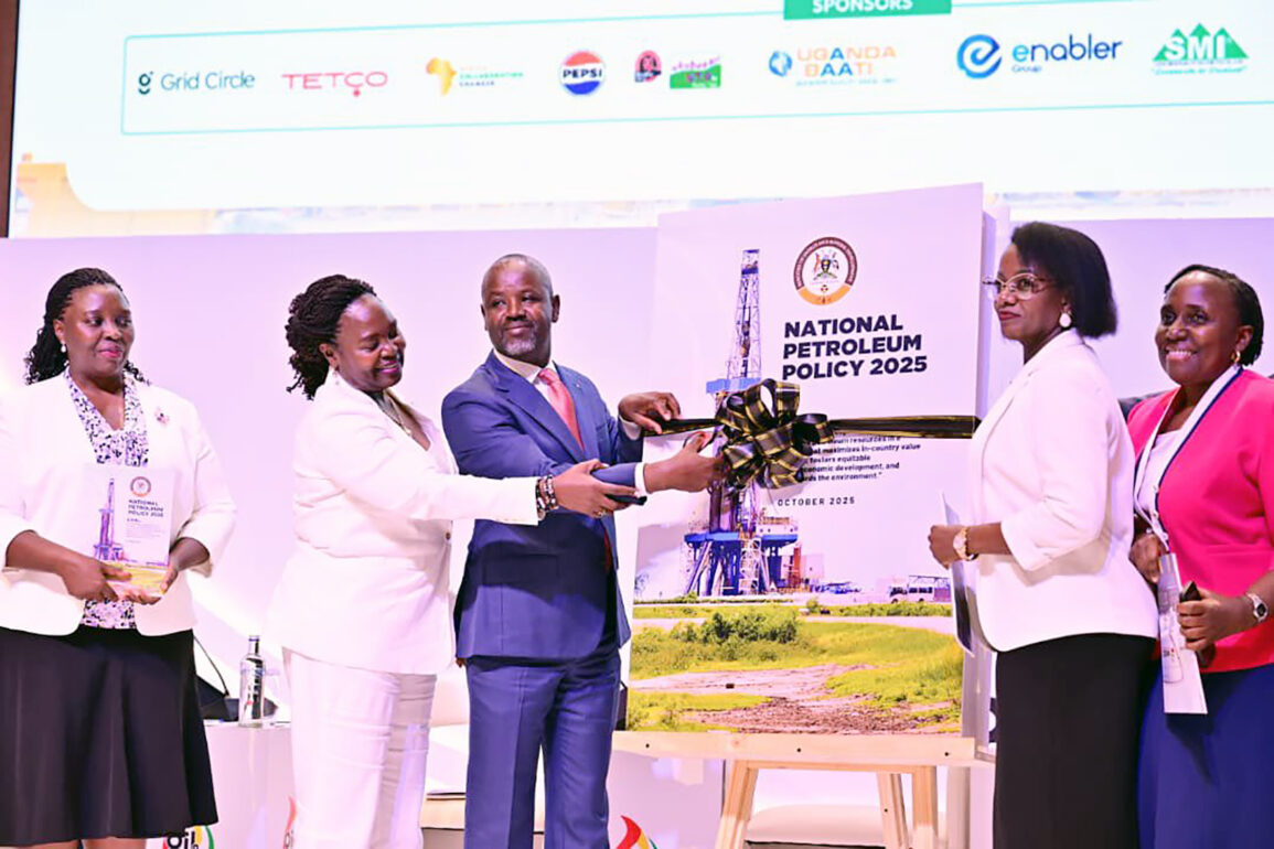 Uganda Gets New Blueprint for a Petro-Economy